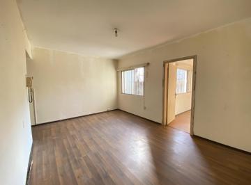 Departamento · 42m² · 2 Ambientes · Venta de Apartamento de 1 Dormitorio, Cocina Definida, en Zona La Comercial