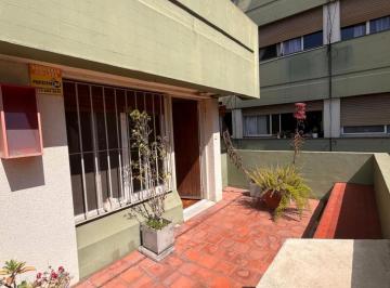 general-san-martin-villa-ballester-venta-departamento-4-ambientes · Propiedad en Venta - 4 Amb con Patio y Garage - V. Ballester