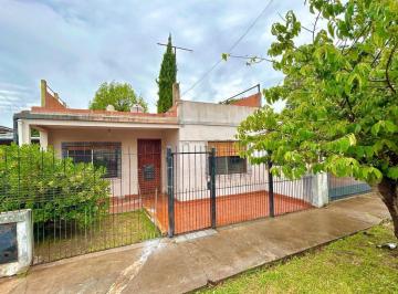 PH · 63m² · 4 Ambientes · PH en Venta en Sourdeaux Apto Credito