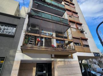 Departamento · 44m² · 2 Ambientes · Venta - Departamento Duplex Dos Ambientes Muy Luminoso - Boedo