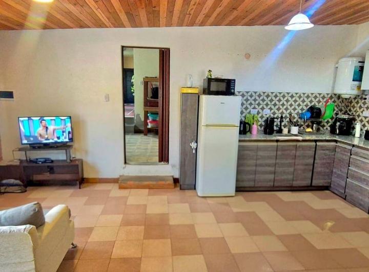Casa · 90m² · 5 Ambientes