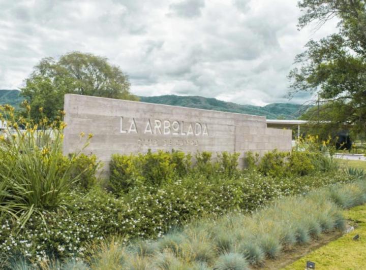 Terreno · 1000m²