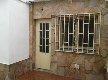 PH · 50m² · 2 Ambientes · Marcos Paz 4764 - Casa de 1 Dormitorio en Alquiler - Belgrano, Rosario