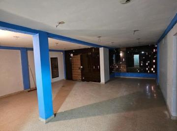 Local comercial · 345m² · 15 Ambientes · Local en Venta - 1 Baño - 800 m - La Plata