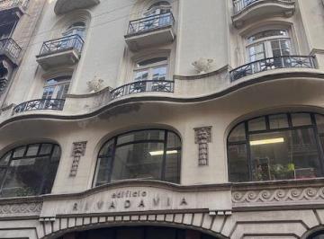 Oficina comercial · 200m² · 5 Ambientes · Oficina en Excelente Estado, Oportunidad.