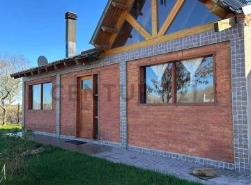 Casa · 102m² · 3 Ambientes · 1 Cochera · Venta Casa 2 Dorm. Costa de Rio – Arroyito - Neuquen