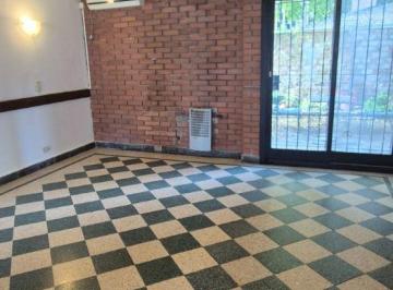 PH de 4 ambientes, Vicente López · PH en Pb | Jardín + Parrilla + Monoambiente | a m de Av Maipú