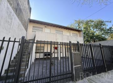 PH · 50m² · 3 Ambientes · 1 Cochera · Alquiler PH de 3amb en Pa en Munro!
