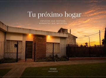 Casa · 100m² · 3 Ambientes · 1 Cochera · Casa 3 Ambientes en Venta, Lavalleja 3200, Quilmes Oeste, Barrio Pque. Calchaquí.