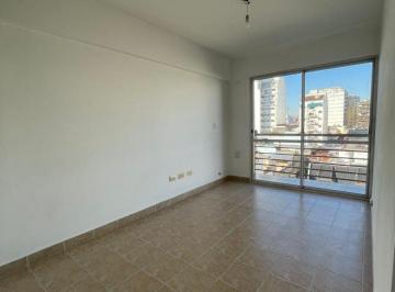 Departamento de 2 ambientes, Floresta · Floresta Alquiler 2 Ambientes con Balcón Super Luminoso Frente Piso 5