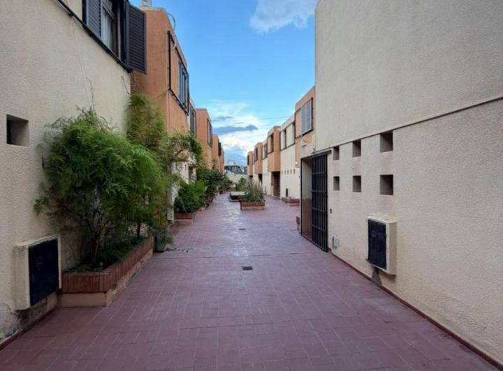 Departamento · 106m² · 7 Ambientes · 1 Cochera