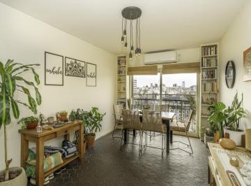 Departamento · 57m² · 3 Ambientes · Venta| Departamento 3 Ambientes Piso Alto Vista Abierta Balcon San Telmo a Reciclar