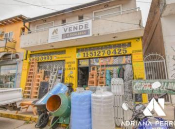 ADP-ADP-430_2 · 2 Locales 3 Viviendas Venta 2 Amb Burzaco Sobre Av