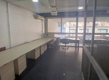 Oficina comercial · 173m² · 3 Ambientes · Unidad de 173 m² - Apta Oficina o Vivienda en Peatonal Florida Al 600