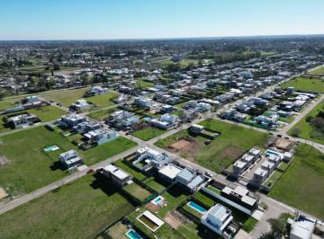 Terreno · 339m² · 504 y 140 Lote en Altos de Don Carlos II 504 y 140 en Venta
