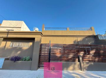 PH · 80m² · 3 Ambientes · PH en Ituzaingó Norte