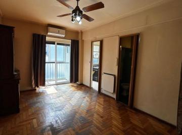 Departamento de 1 ambiente, Balvanera · Venta de Monoambiente Muy Luminoso en Balvanera Contrafrente.