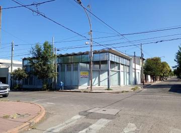 Local comercial de 2 ambientes, Córdoba · Importante Esquina - 600 Terr 300 Cub C/renta