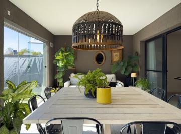 PH · 180m² · 6 Ambientes · 2 Cocheras · Duplex en Venta 3 Dormitorio Housing La Domitila
