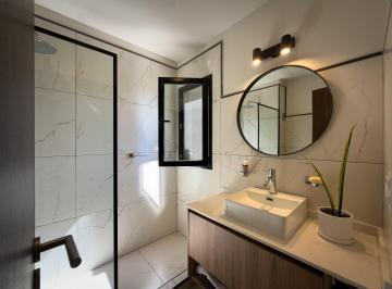 PH · 180m² · 6 Ambientes · 2 Cocheras · Duplex en Venta 3 Dormitorio Housing La Domitila