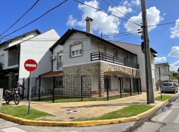 Casa · 152m² · 4 Ambientes · 1 Cochera · Casa 4 Ambientes Dependencia en Venta en Olivos
