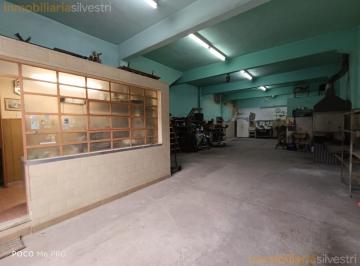 Depósito · 152m² · Arredondo Nro. 80 Avellaneda - Taller / Deposito / Galpón en Venta.