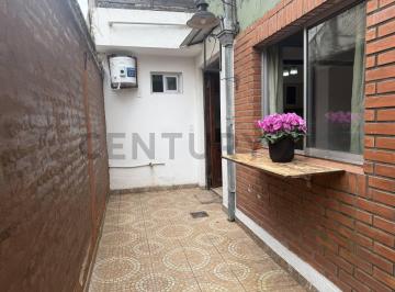 PH · 35m² · 2 Ambientes · Alquiler PH 2 Ambientes en Villa Urquiza con Patio Sin Expensas Se Alquila Solo con Seguro de Caucio