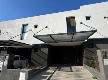 Casa de 4 ambientes, Córdoba · Alquiler Duplex 3 Dor y 3 Baños! Manantiales 1