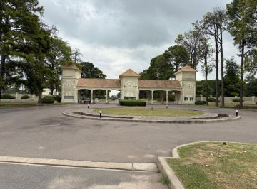 Terreno · 1500m² · Los Pinares Country Club. Exaltacion de La Cruz