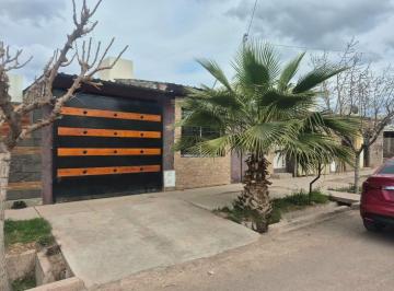 Casa de 6 ambientes, General Gutiérrez · Destacada Casa / B° Parque Norte