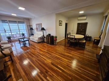 Departamento · 120m² · 4 Ambientes · Increible Tres Dorm. en Recoleta 125 m²