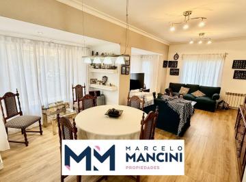 Casa · 215m² · 6 Ambientes · 6 Cocheras · Canning Casa en Saint Thomas Norte Venta