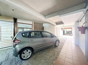 Garage · 20m² · 2 Ambientes · 1 Cochera · Cochera en Venta, Abasto, Rosario, Amplisima y Unica del Edificio!