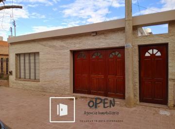 Casa · 334m² · 10 Ambientes · 2 Cocheras · Casa + Departamento