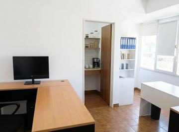 Oficina comercial · 25m² · Oficina en Alquiler en General Roca