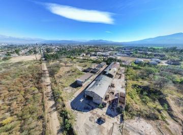 Bodega-Galpón · 30000m² · 6 Ambientes · Venta | Nave Industrial con Oficinas en Palpalá a Refaccionar