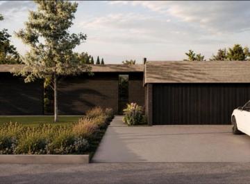 Casa · 215m² · 4 Ambientes · 2 Cocheras · Casa 3 Dorm - Vida Club de Campo