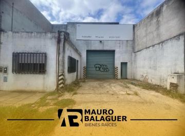 Bodega-Galpón · 210m² · Galpón en Tapiales - a Refaccionar