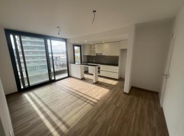 Departamento · 70m² · 3 Ambientes · 1 Cochera · 3 Ambientes en Venta - Tigre Centro - Pileta y Cochera Descubierta