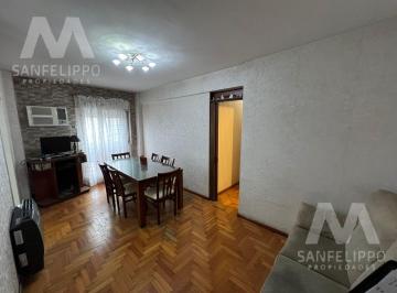 Departamento · 61m² · 4 Ambientes · Departamento 4 Ambientes en Venta Apto Crédito en El Centro de Avellaneda