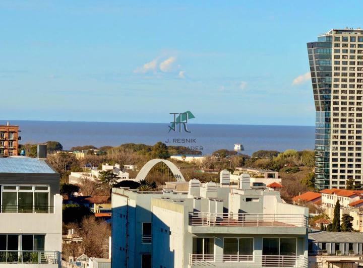 Departamento · 92m² · 4 Ambientes · 1 Cochera