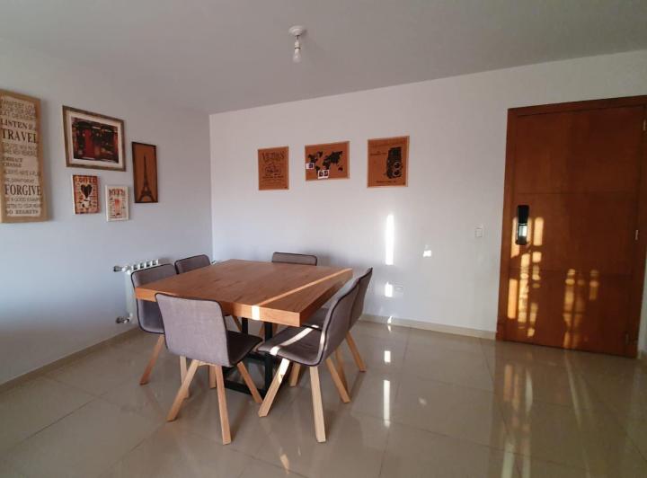 Casa · 60m² · 5 Ambientes