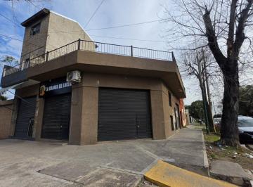 Local comercial · 60m² · Locales a La Venta en Oportunindad Sobre Calle Importante en Ituzaingo - Bs. As.