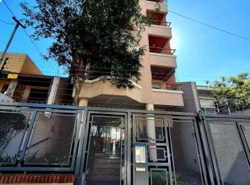 Departamento de 3 ambientes, Lanús · Semipiso de 3 Ambientes en Venta en Lanús Este Centro