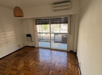 Departamento · 83m² · 3 Ambientes · Departamento de 3 Ambientes con Balcón