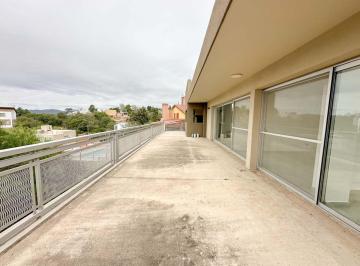 Casa · 150m² · 7 Ambientes · 2 Cocheras · Venta Casa Villa Parque Siquiman Apta Credito