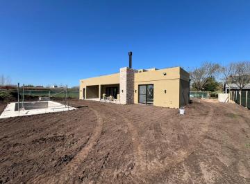 Casa · 188m² · 4 Ambientes · 2 Cocheras · Casa 4 Ambientes a Estrenar Haras San Pablo