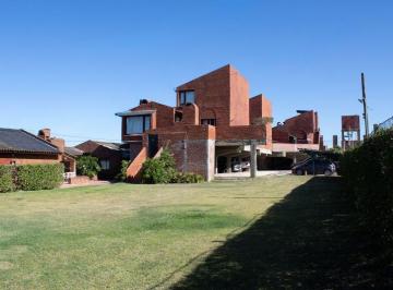 PH · 40m² · 3 Ambientes · Venta Bungalow en Complejo Cerrado Santa Clara