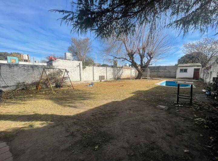 Casa · 131m² · 5 Ambientes · 1 Cochera