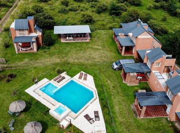 Casa · 402m² · 12 Ambientes · 5 Cocheras · Venta Complejo de Cabañas - Los Espinillos